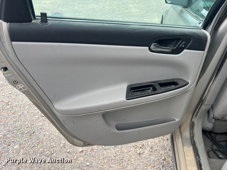 image for item MR9858 2006 Chevrolet Impala LS