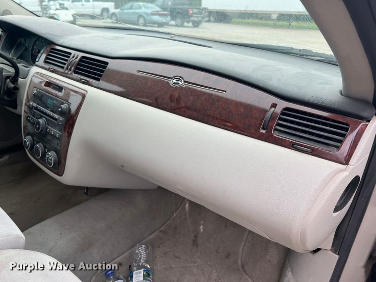 image for item MR9858 2006 Chevrolet Impala LS