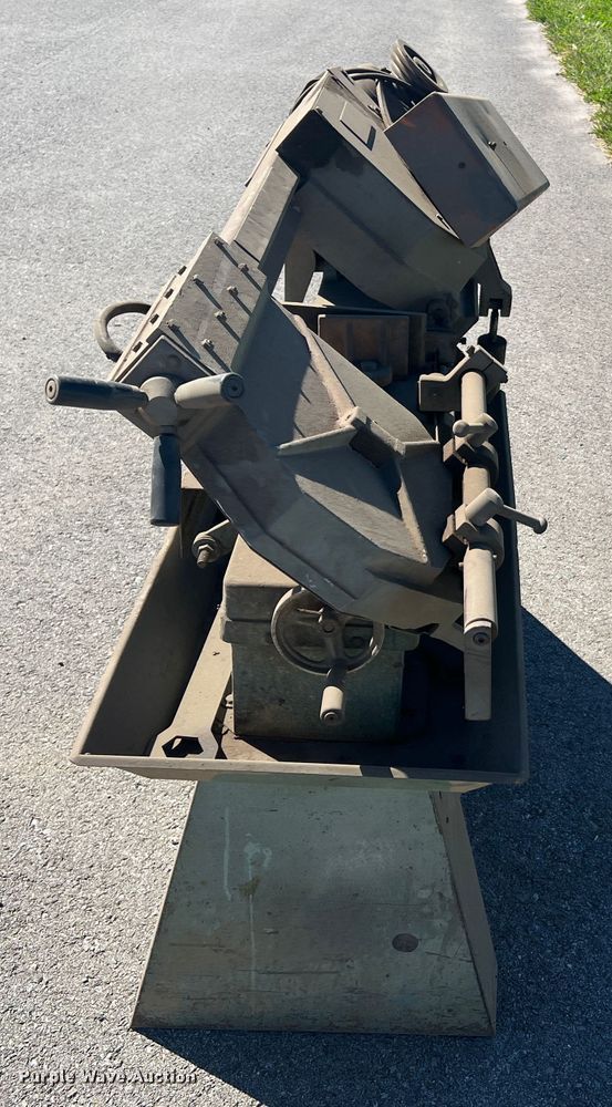 image for item MR9876 Dayton  band saw