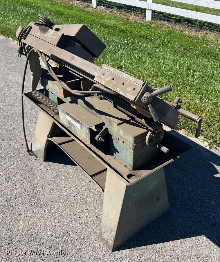 image for item MR9876 Dayton  band saw