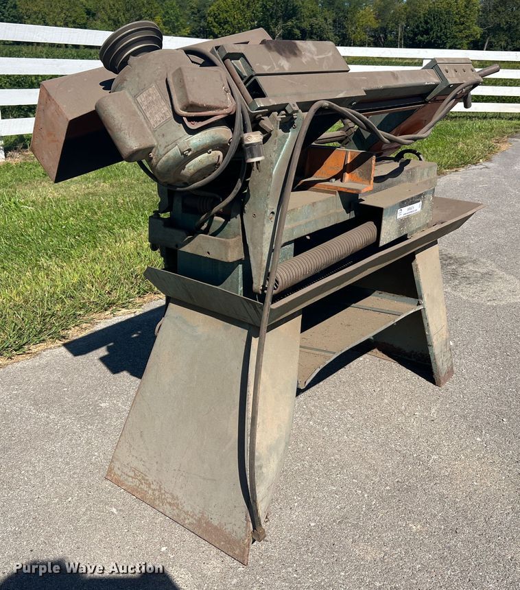 image for item MR9876 Dayton  band saw