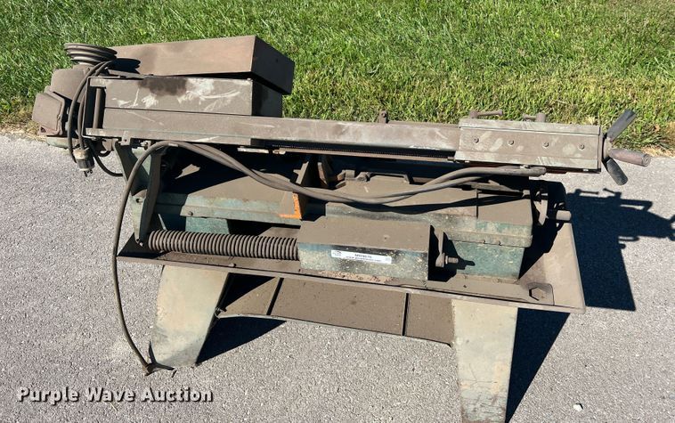image for item MR9876 Dayton  band saw