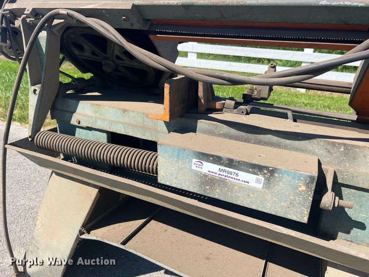 image for item MR9876 Dayton  band saw