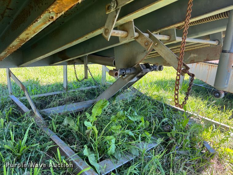 image for item MR9877 (3) Rite Hite adjustable dock levelers