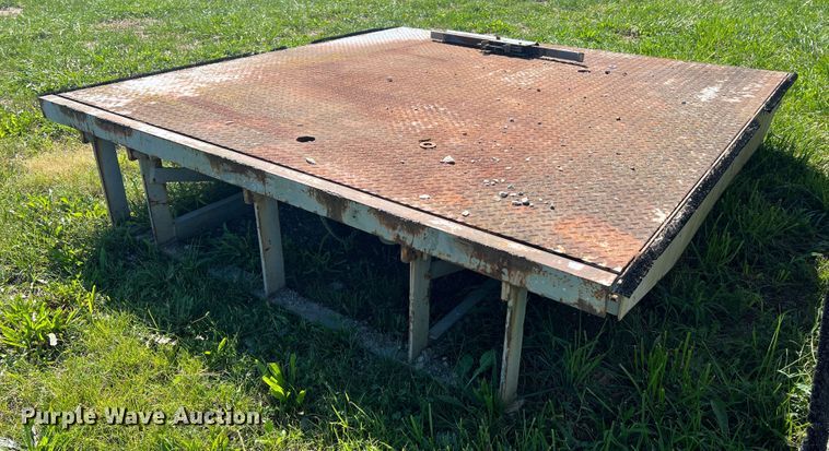 image for item MR9877 (3) Rite Hite adjustable dock levelers