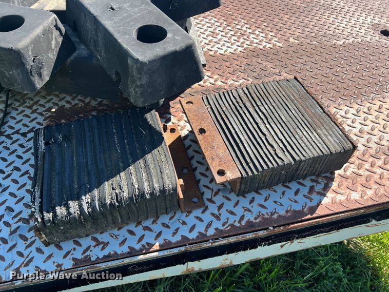 image for item MR9877 (3) Rite Hite adjustable dock levelers