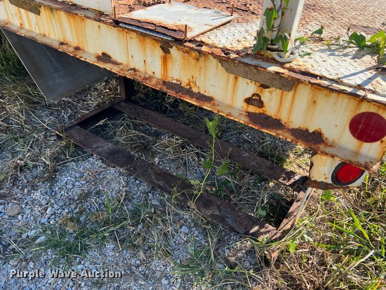 image for item MR9917 Flat bed