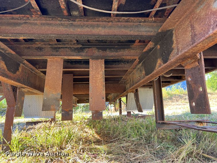 image for item MR9917 Flat bed