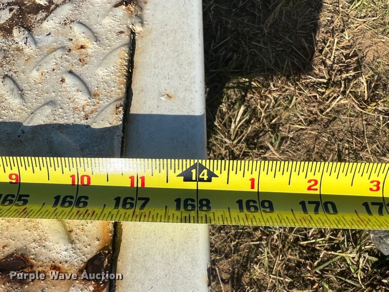 image for item MR9917 Flat bed