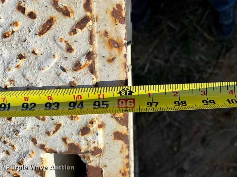 image for item MR9917 Flat bed