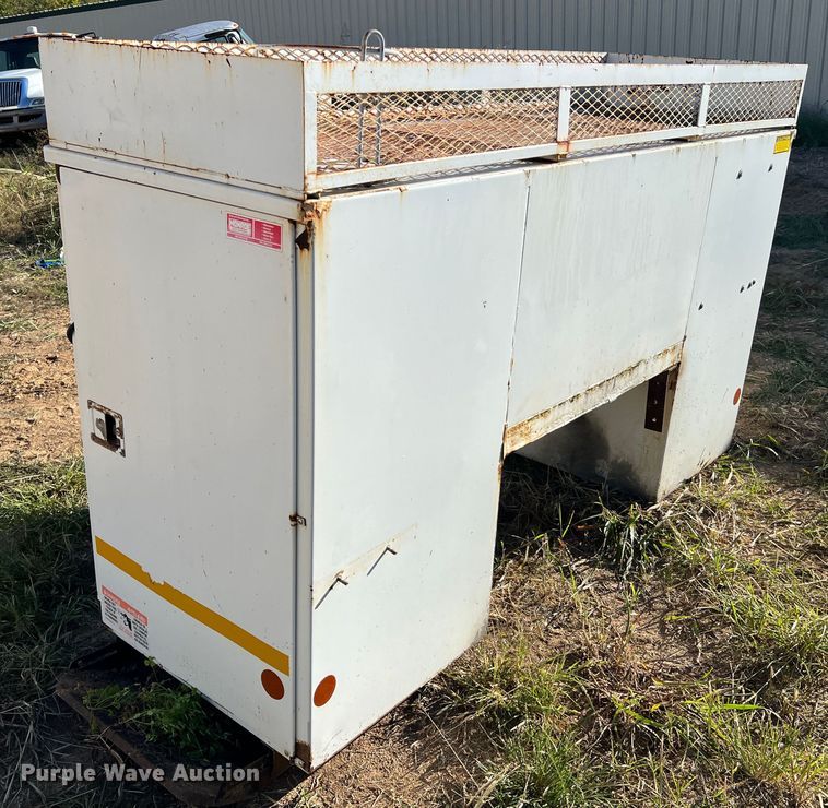 image for item MR9917 Flat bed