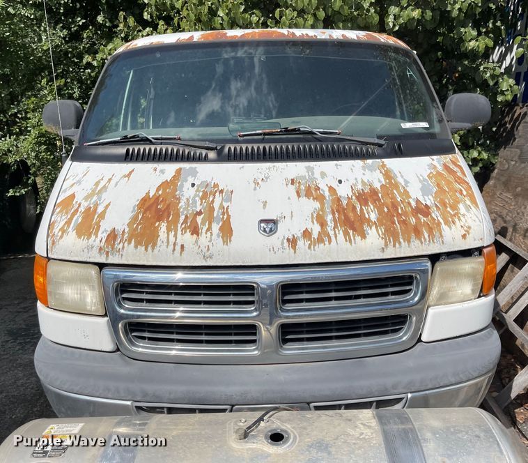 image for item MU9218 2001 Dodge Ram 3500  van
