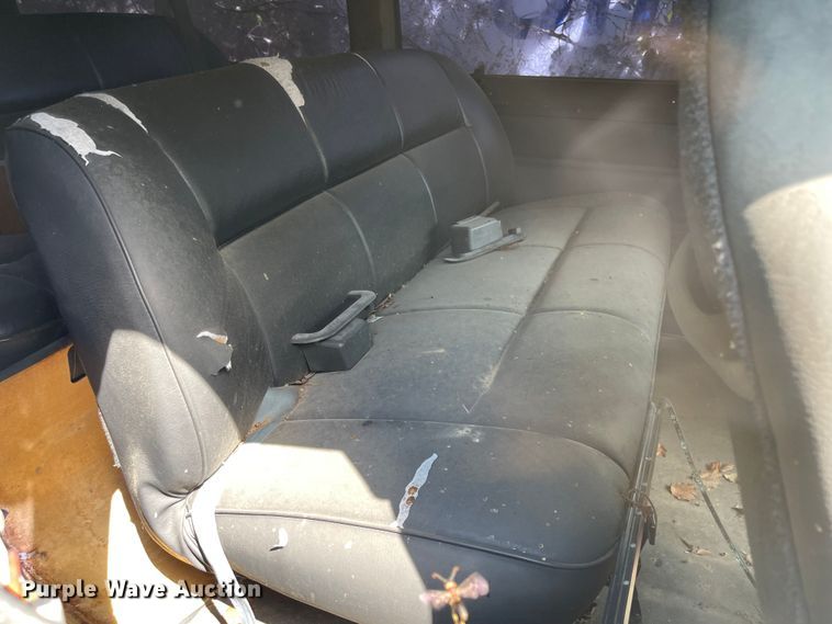 image for item MU9218 2001 Dodge Ram 3500  van