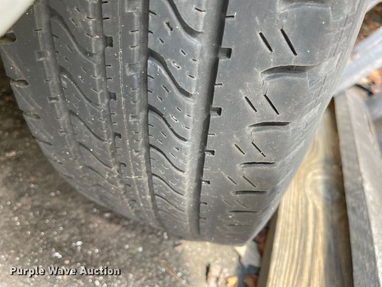 image for item MU9218 2001 Dodge Ram 3500  van