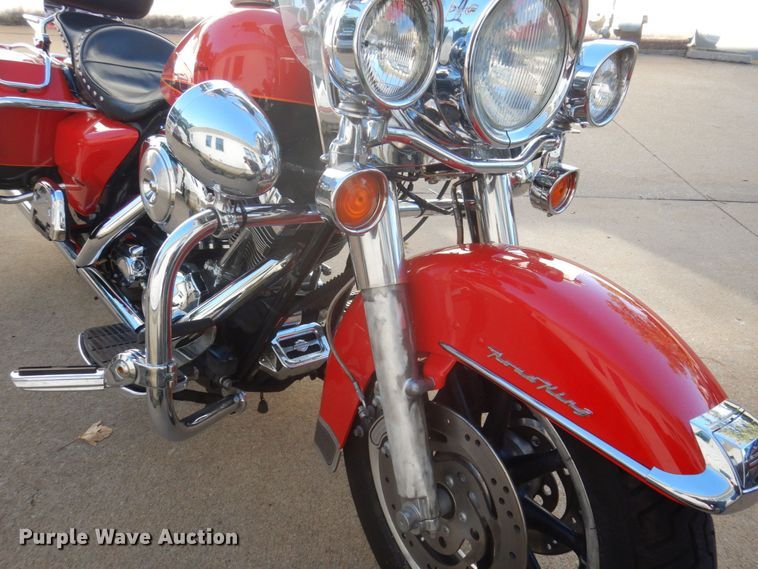 image for item MU9761 2004 Harley Davidson Road King  motorcycle