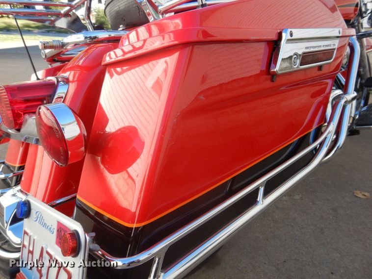 image for item MU9761 2004 Harley Davidson Road King  motorcycle