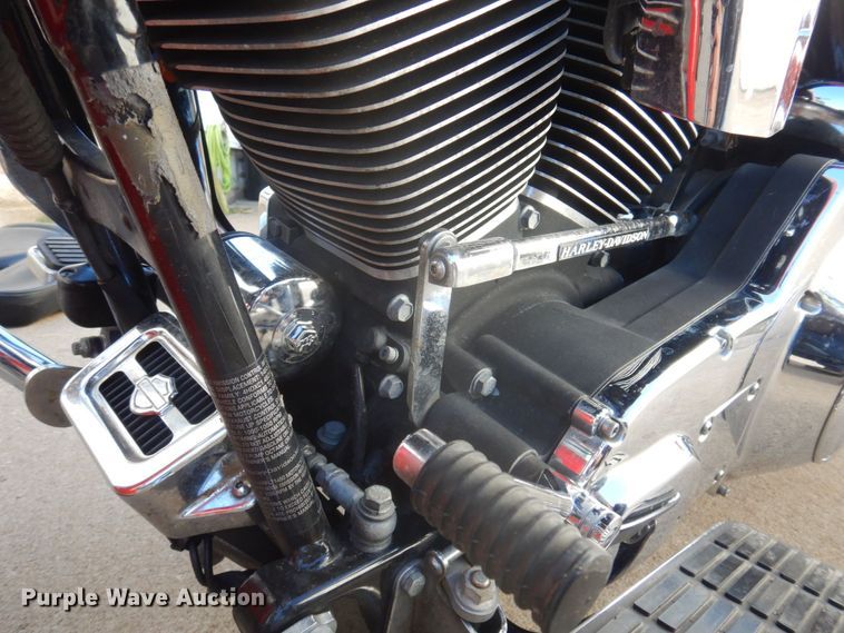 image for item MU9761 2004 Harley Davidson Road King  motorcycle