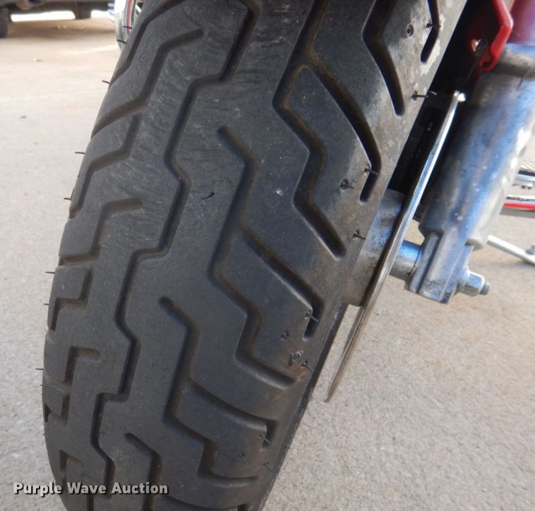 image for item MU9761 2004 Harley Davidson Road King  motorcycle