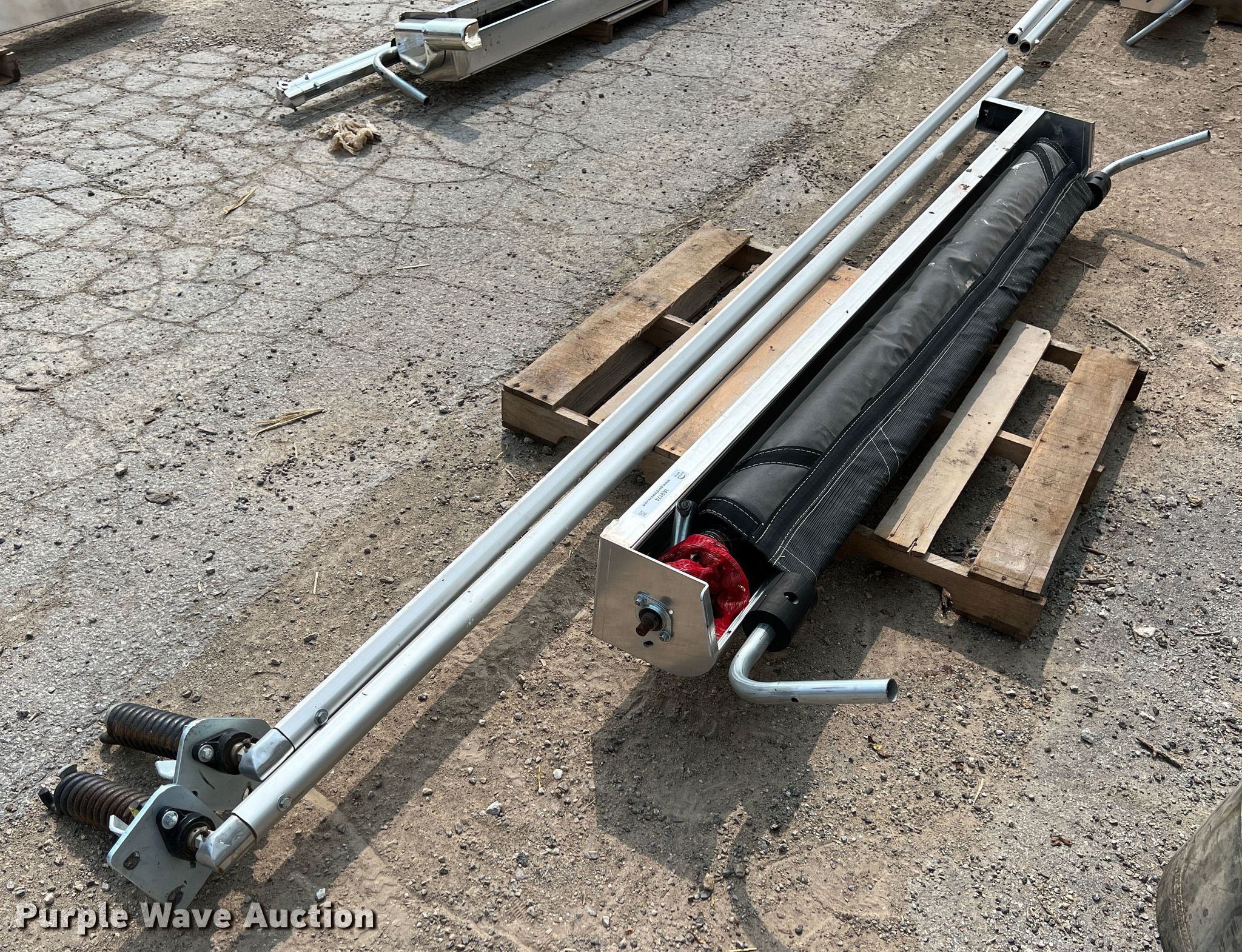 Mountain Tarp Pioneer roll tarp in Humboldt, KS Item IA9174 sold