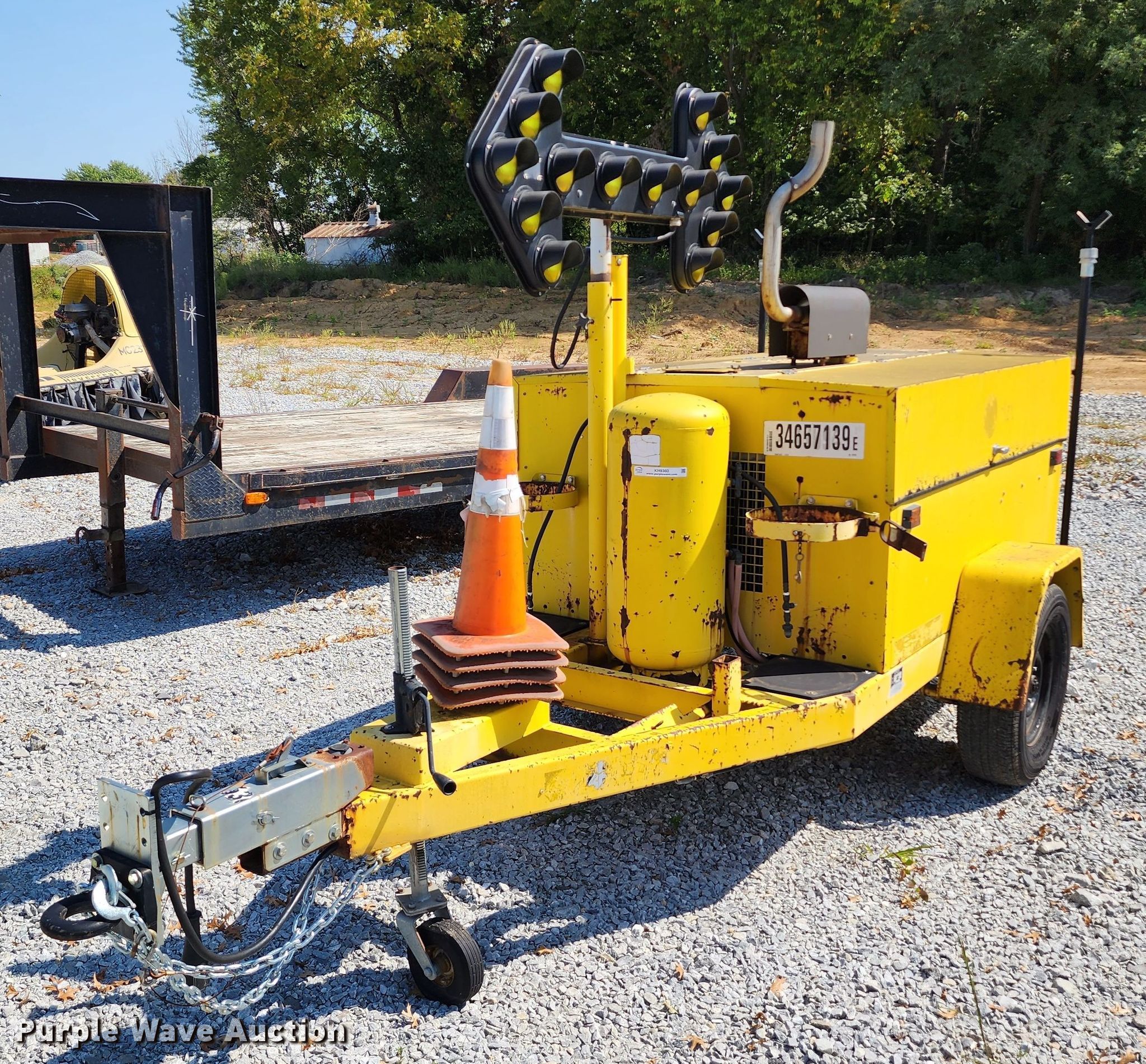 2005 Team Fenex air compressor in Clinton, MO | Item KH9303 sold ...