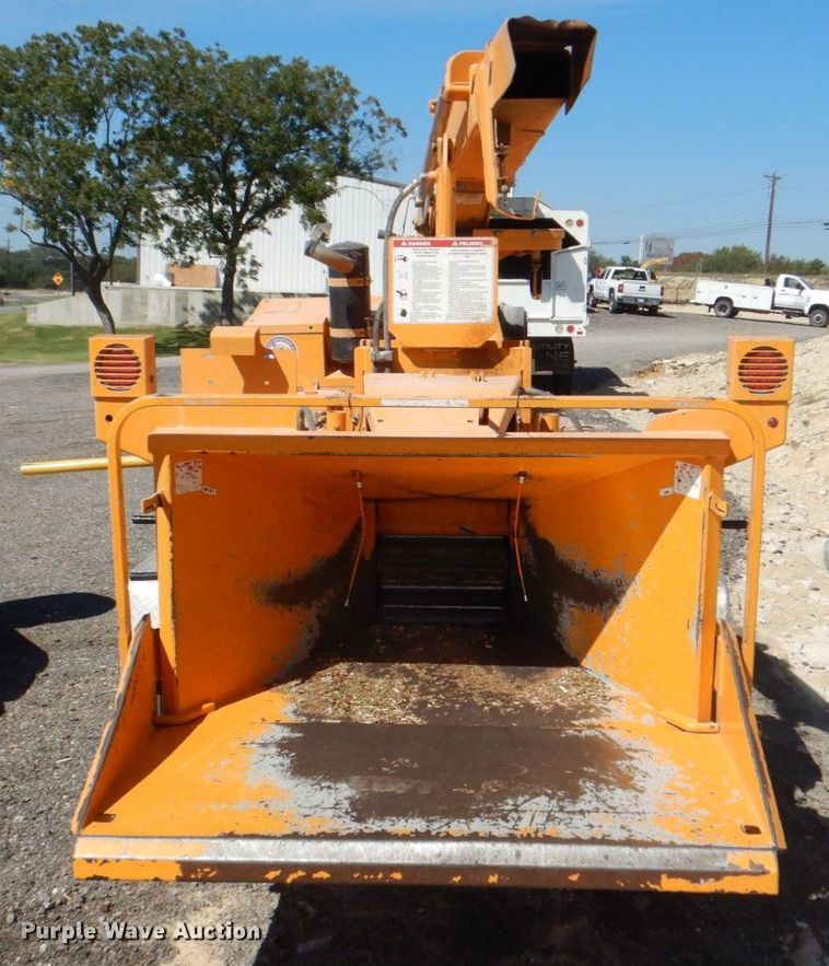 image for item DH7512 2012 Bandit 990XP  wood chipper