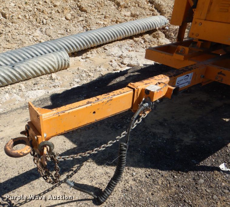 image for item DH7512 2012 Bandit 990XP  wood chipper