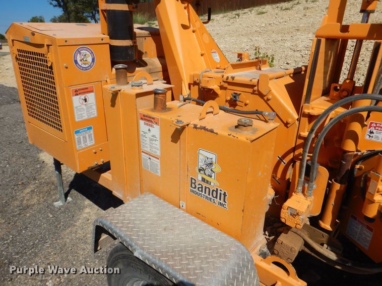 image for item DH7512 2012 Bandit 990XP  wood chipper