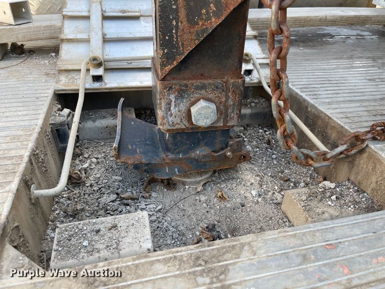 image for item DI1233 2003 United Expressline  sewer rehabilitation spray lining system trailer