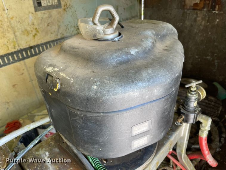 image for item DI1233 2003 United Expressline  sewer rehabilitation spray lining system trailer