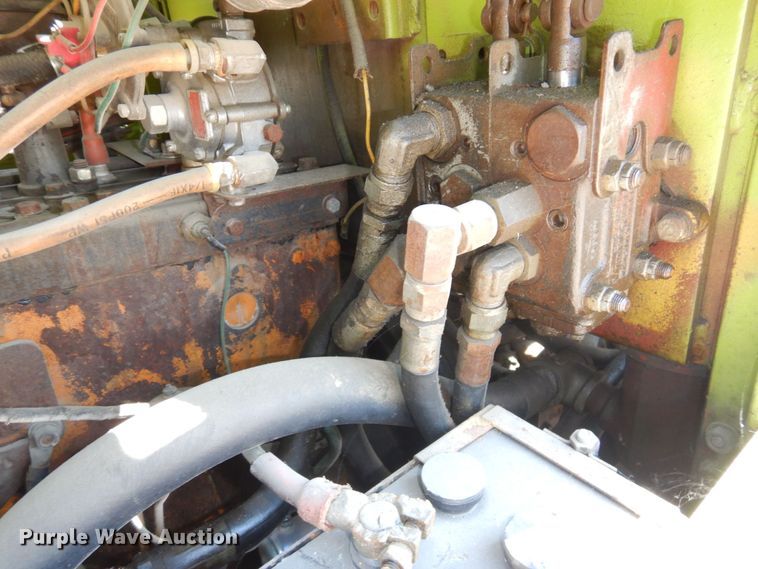 image for item DI1234 Clark  forklift