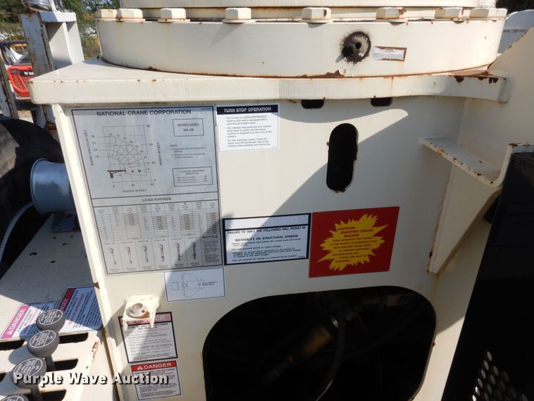 image for item DI1235 2007 International 7500 crane truck