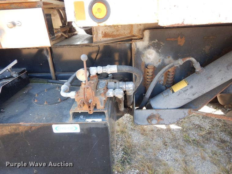 image for item DI1235 2007 International 7500 crane truck