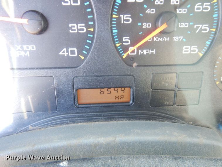 image for item DI1235 2007 International 7500 crane truck