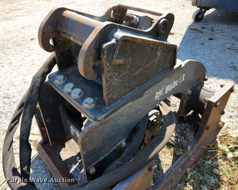 image for item DI1237 Bobcat PCF64  plate compactor