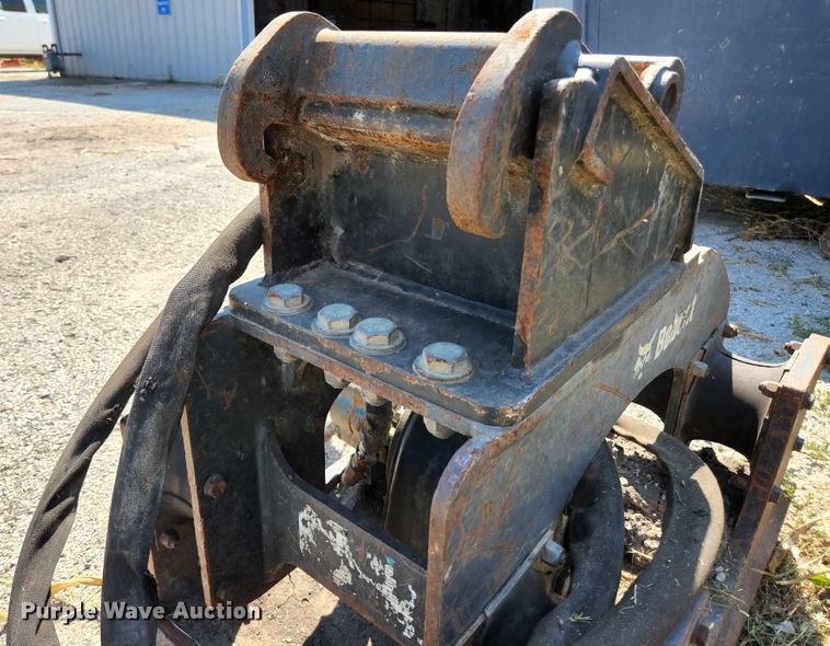 image for item DI1237 Bobcat PCF64  plate compactor