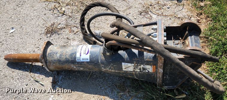 image for item DI1238 2018 Bobcat 8980  breaker