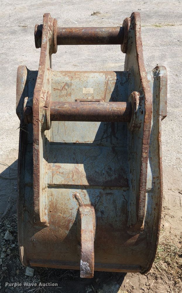 image for item DI1240 Strickland CX130-24  excavator bucket
