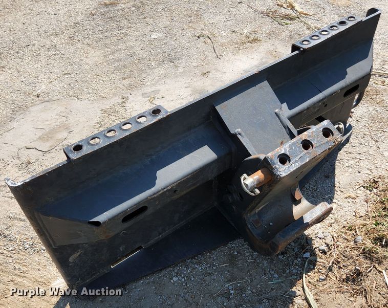 image for item DI1241 Skid steer to mini excavator coupler