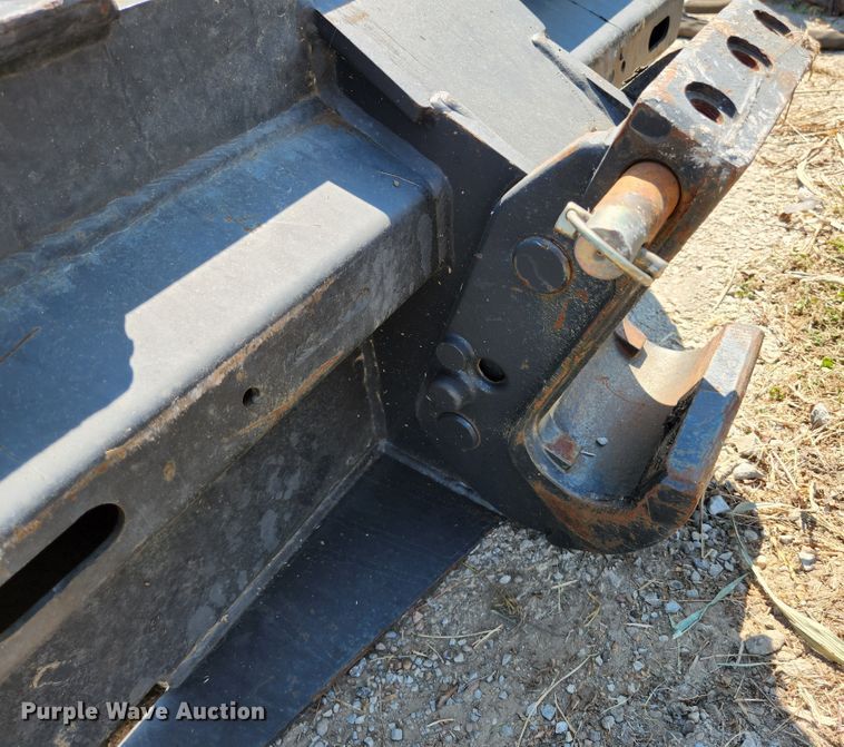 image for item DI1241 Skid steer to mini excavator coupler