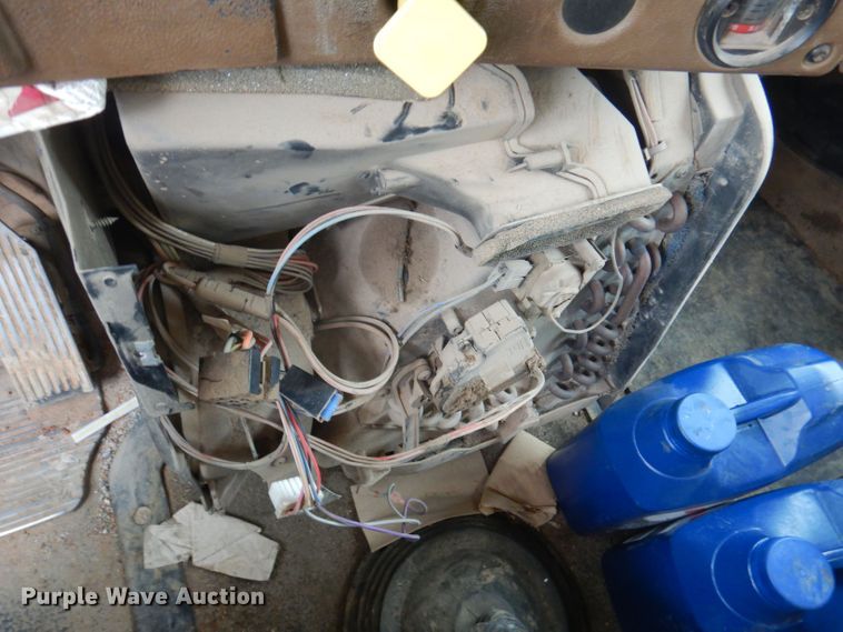 image for item DJ3848 2005 Mack CV713 Granite  dump truck