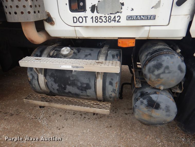 image for item DJ3848 2005 Mack CV713 Granite  dump truck