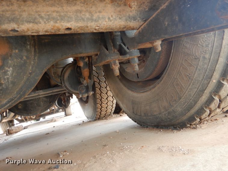 image for item DJ8843 2006 Mack CL733  dump truck