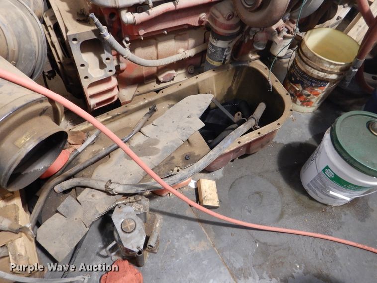 image for item DJ8843 2006 Mack CL733  dump truck