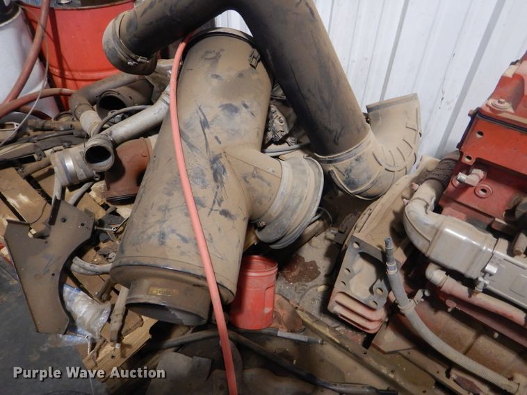 image for item DJ8843 2006 Mack CL733  dump truck