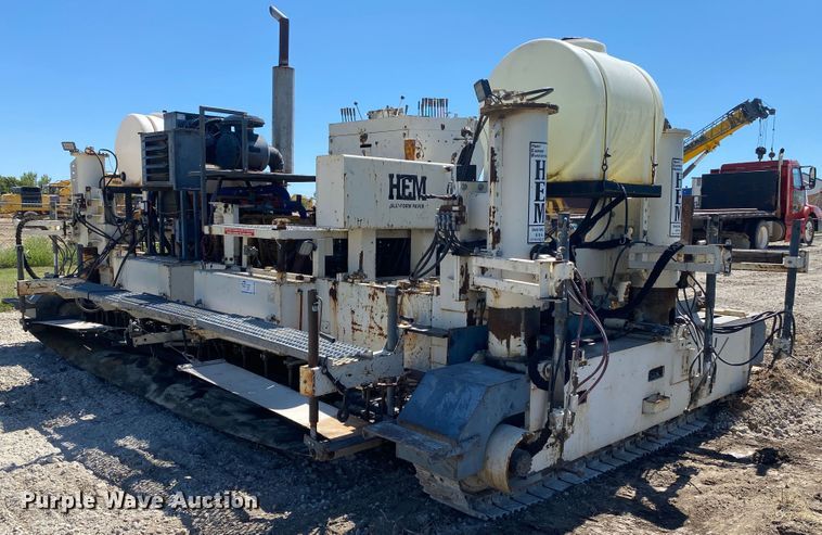 image for item DK6466 1997 HEM 12-27  slip form paver