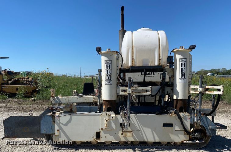 image for item DK6466 1997 HEM 12-27  slip form paver