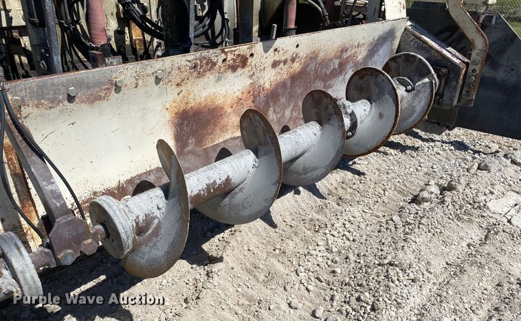 image for item DK6466 1997 HEM 12-27  slip form paver