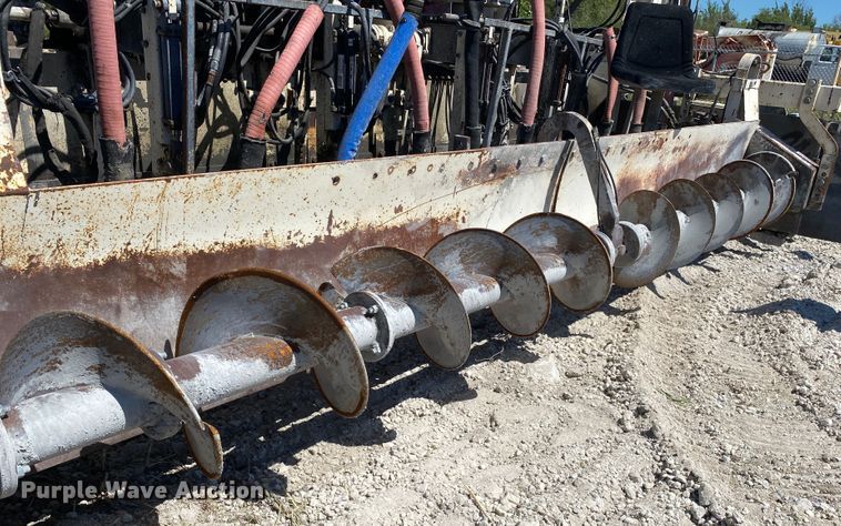 image for item DK6466 1997 HEM 12-27  slip form paver