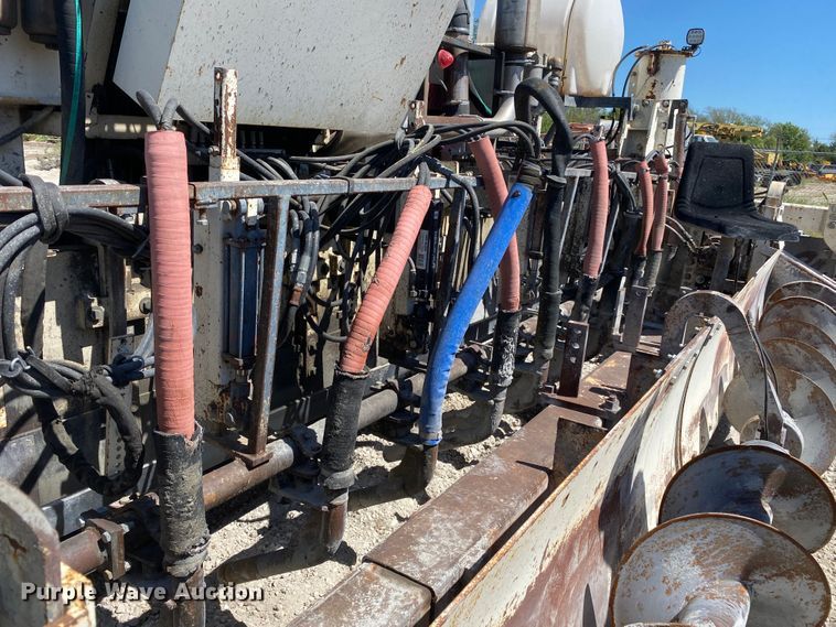 image for item DK6466 1997 HEM 12-27  slip form paver