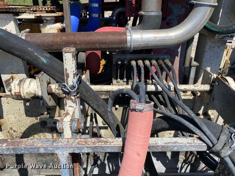 image for item DK6466 1997 HEM 12-27  slip form paver